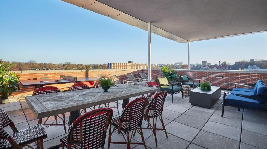 Graduate Bloomington (Bloomington)