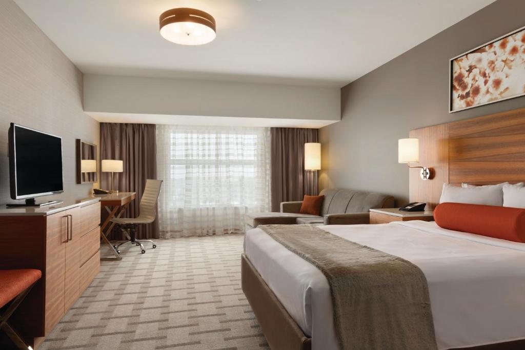 Radisson Hotel & Conference Center Calgary Airport East