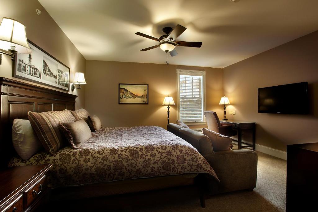 Grant Street Inn - Bloomington (Bloomington)