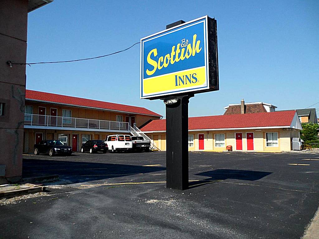 Scottish Inn Near the Falls and Casino