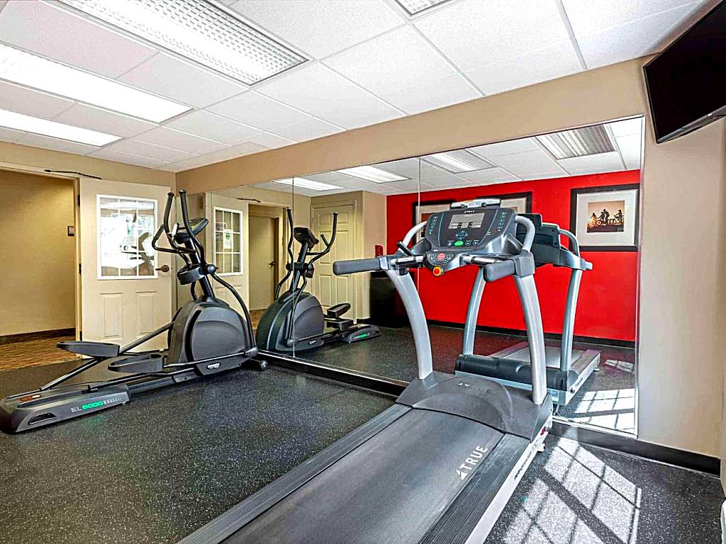 Extended Stay America Suites - Secaucus - New York City Area