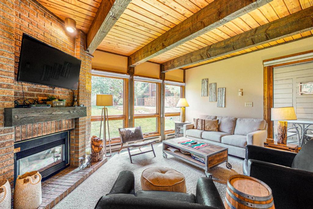 Lodge at Steamboat B110