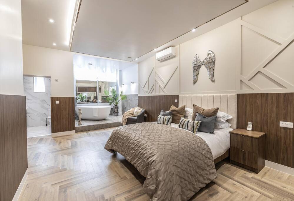 The Pocklington - The Ceremonial Suite