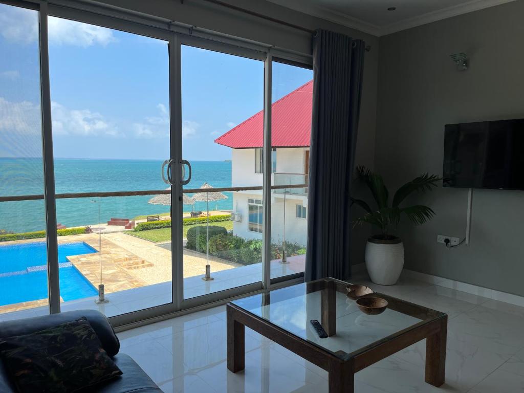 Calamari Beach Resort